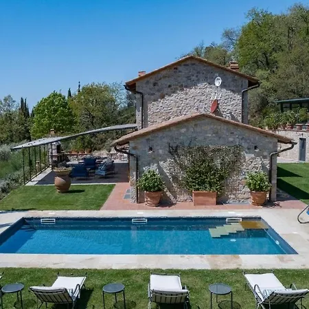 Vila Casa Perano